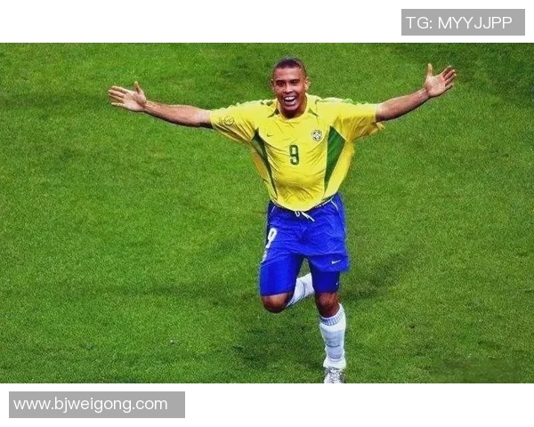 6号足球明星中锋的辉煌历程与战术解析,如何成为球队的进攻核心 6号足球明星中锋的辉煌历程与战术解析,如何成为球队的进攻核心