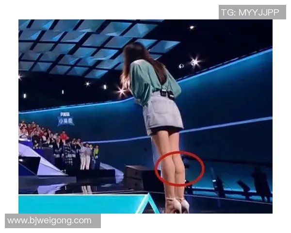 机械舞足球明星带你领略运动与艺术的完美结合与激情碰撞 机械舞足球明星带你领略运动与艺术的完美结合与激情碰撞